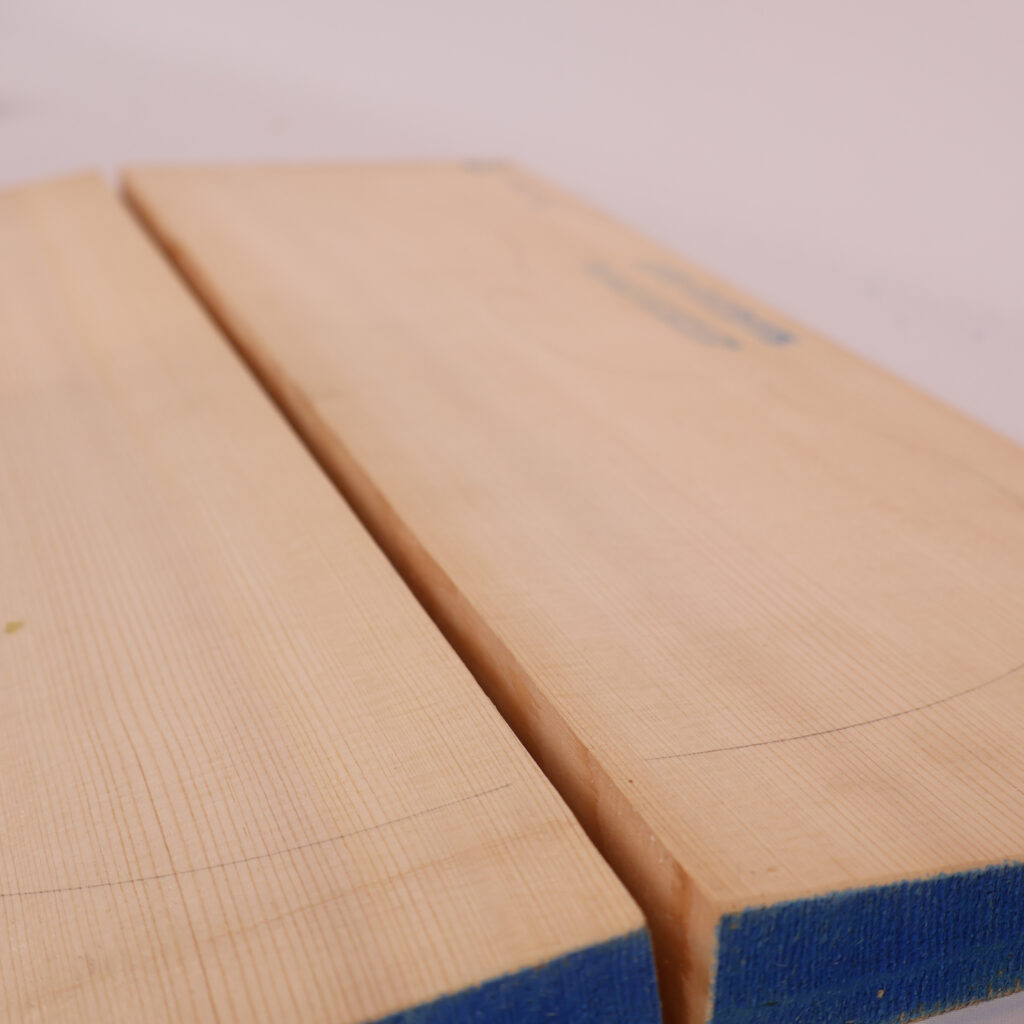 Table alto épicéa 1A 19G581