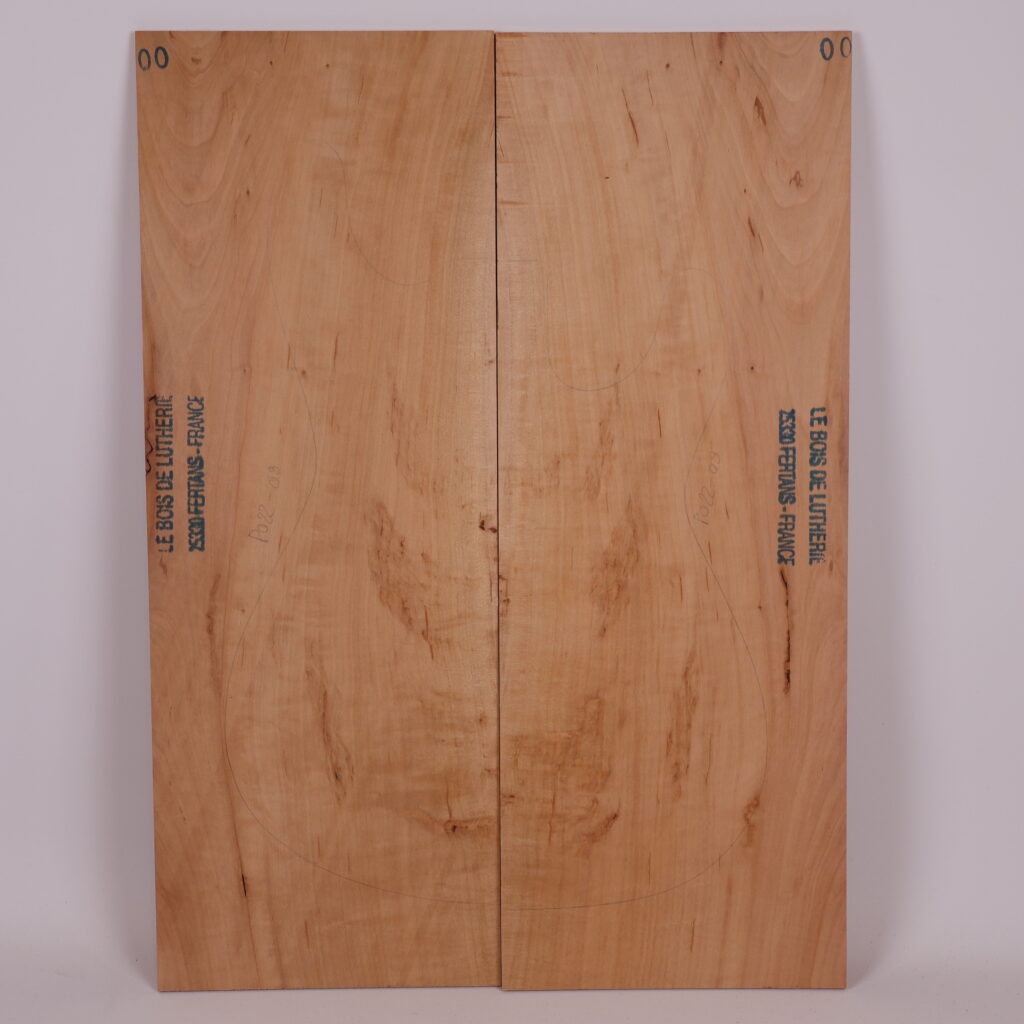 Table guitare électrique poirier 1A – 4mm PO22-09
