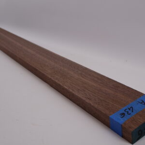 Manche guitare noyer US 1A 95x8x2.5cm sur quartier Photo produit Manche guitare noyer US 1A 95x8x2.5cm sur quartier