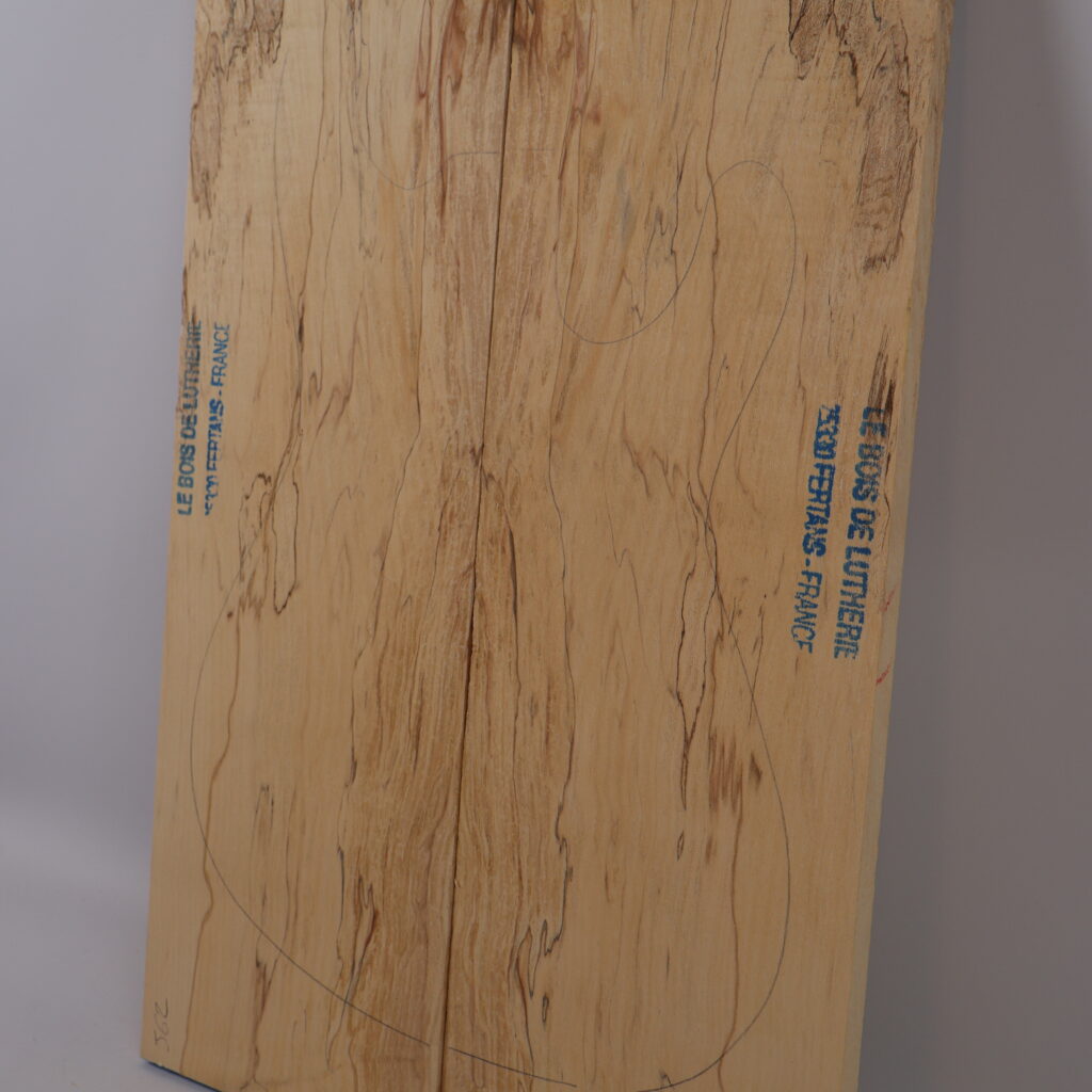 Table guitare électrique érable échauffé 1A – J62-56