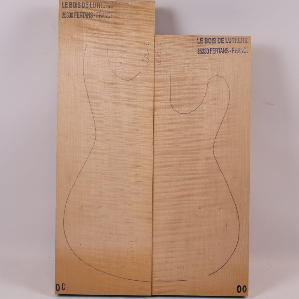 Table guitare électrique érable ondé 1A – 20 mm K12-2