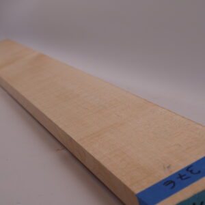 Photo produit Manche guitare érable ondé 1B 98x10x2.5cm sur quartier – D23