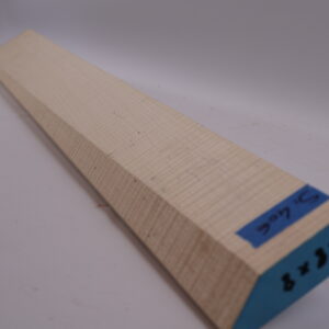 Photo produit Manche guitare érable ondé 1S 88x8x2.5cm sur quartier – Z21