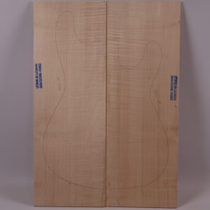 Photo produit Table guitare électrique érable ondé 1B – 4 mm H23-15