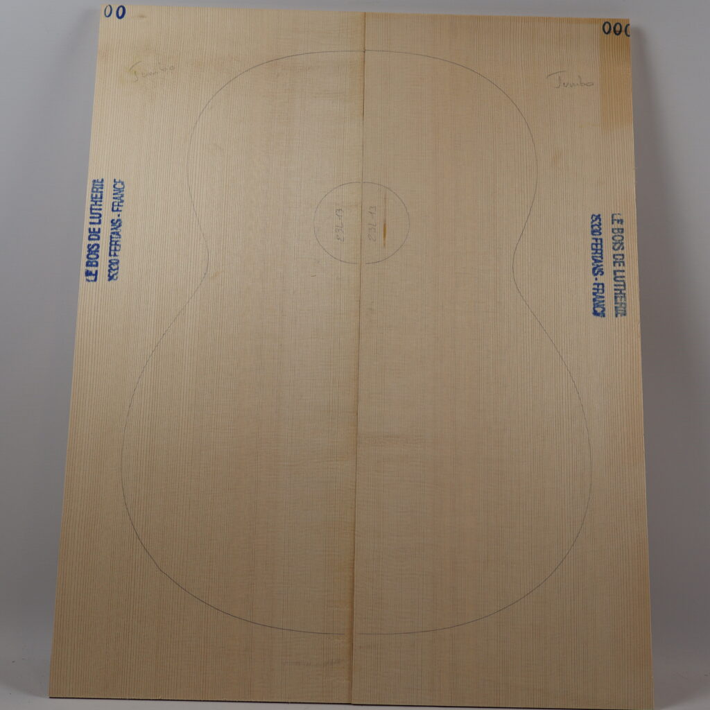 Table guitare jumbo épicéa 1A 23L13