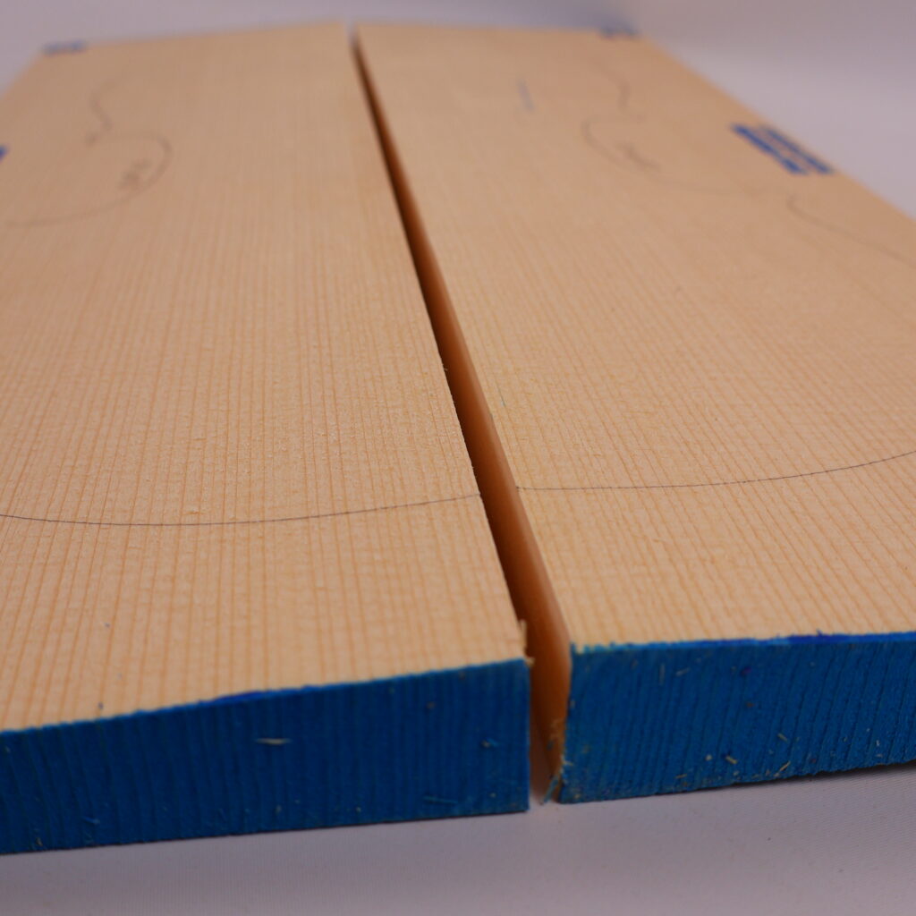 Table alto épicéa 1A 23P13