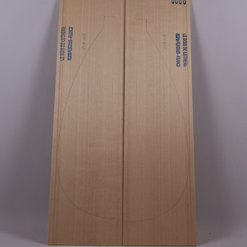 Table luth épicéa 1S 24A105