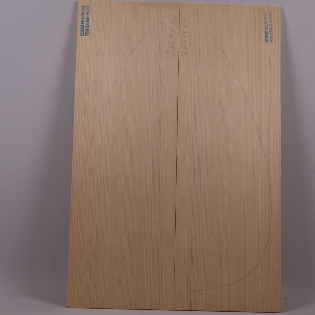 Table luth épicéa 1B 22I22