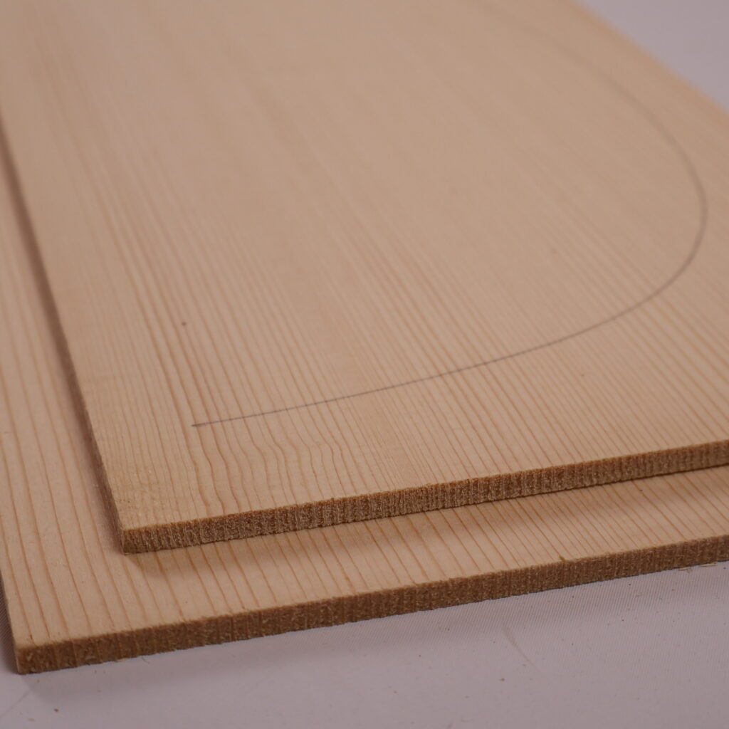 Table luth épicéa 1B 22I24