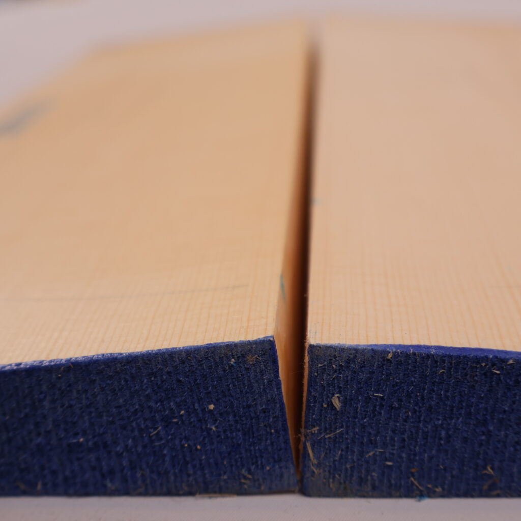 Table violon épicéa 1A 23L53