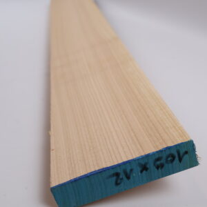 Photo produit Manche guitare merisier 1A 109x12x2.5cm sur quartier – ME23