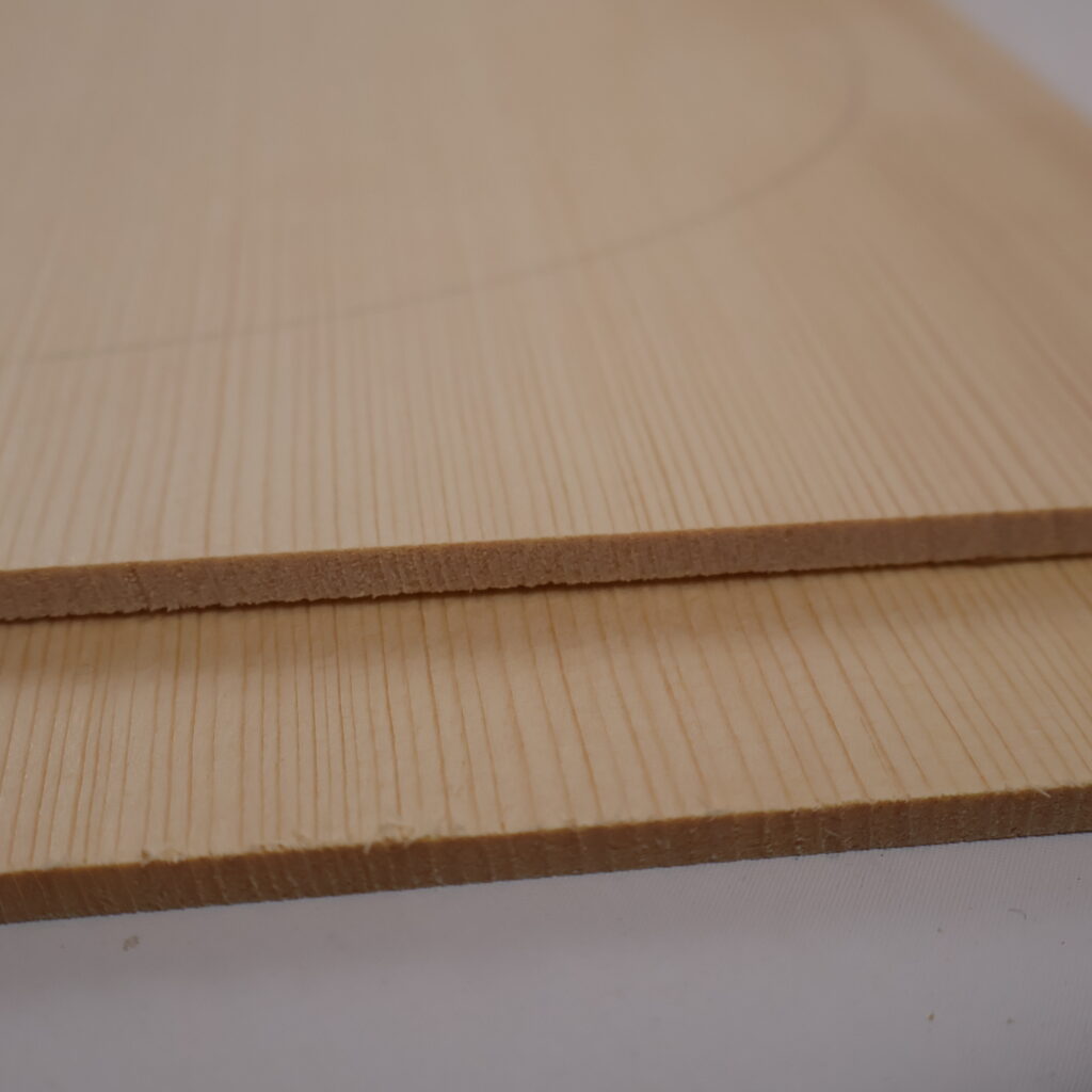 Table guitare classique épicéa 1B  21H50