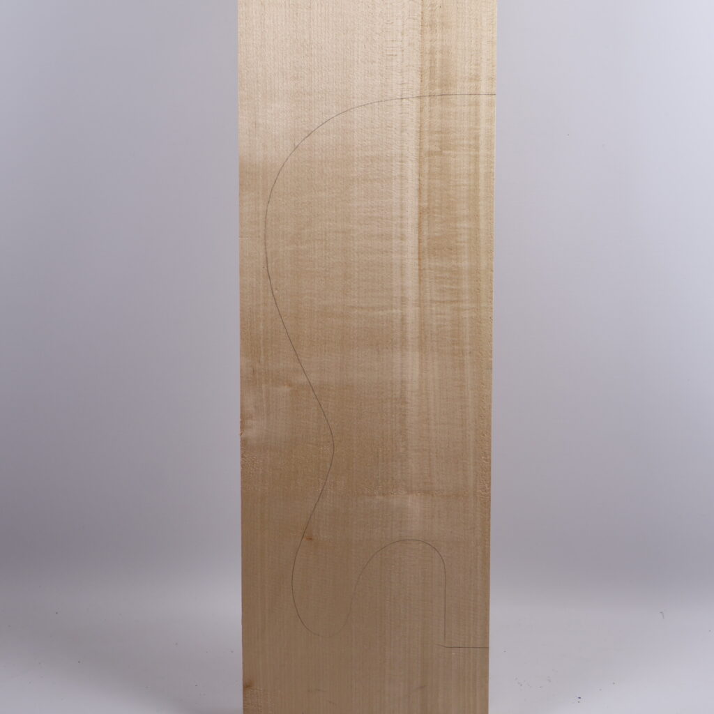 Corps guitare électrique tilleul 1B – TIL23-8