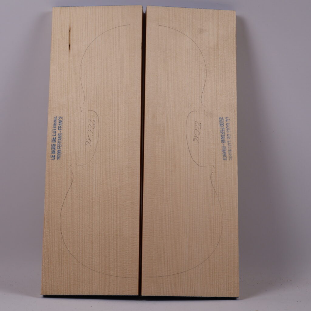 Table violon épicéa 1B 22C16