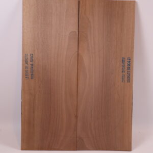 Photo produit Table guitare électrique noyer 1B – 4mm NO22-43