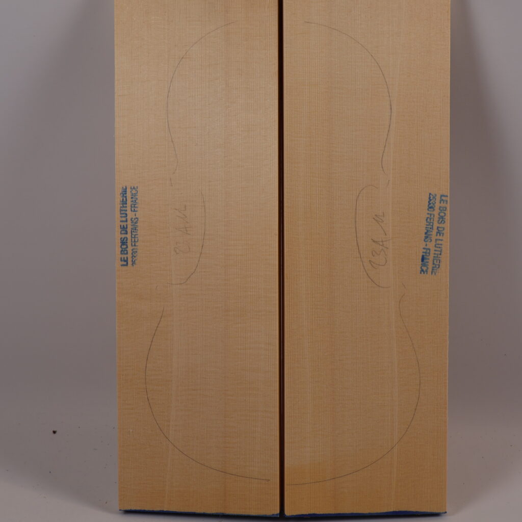 Table violon épicéa 1B 23A11