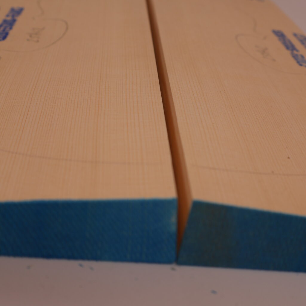Table violon épicéa 1S 25A42