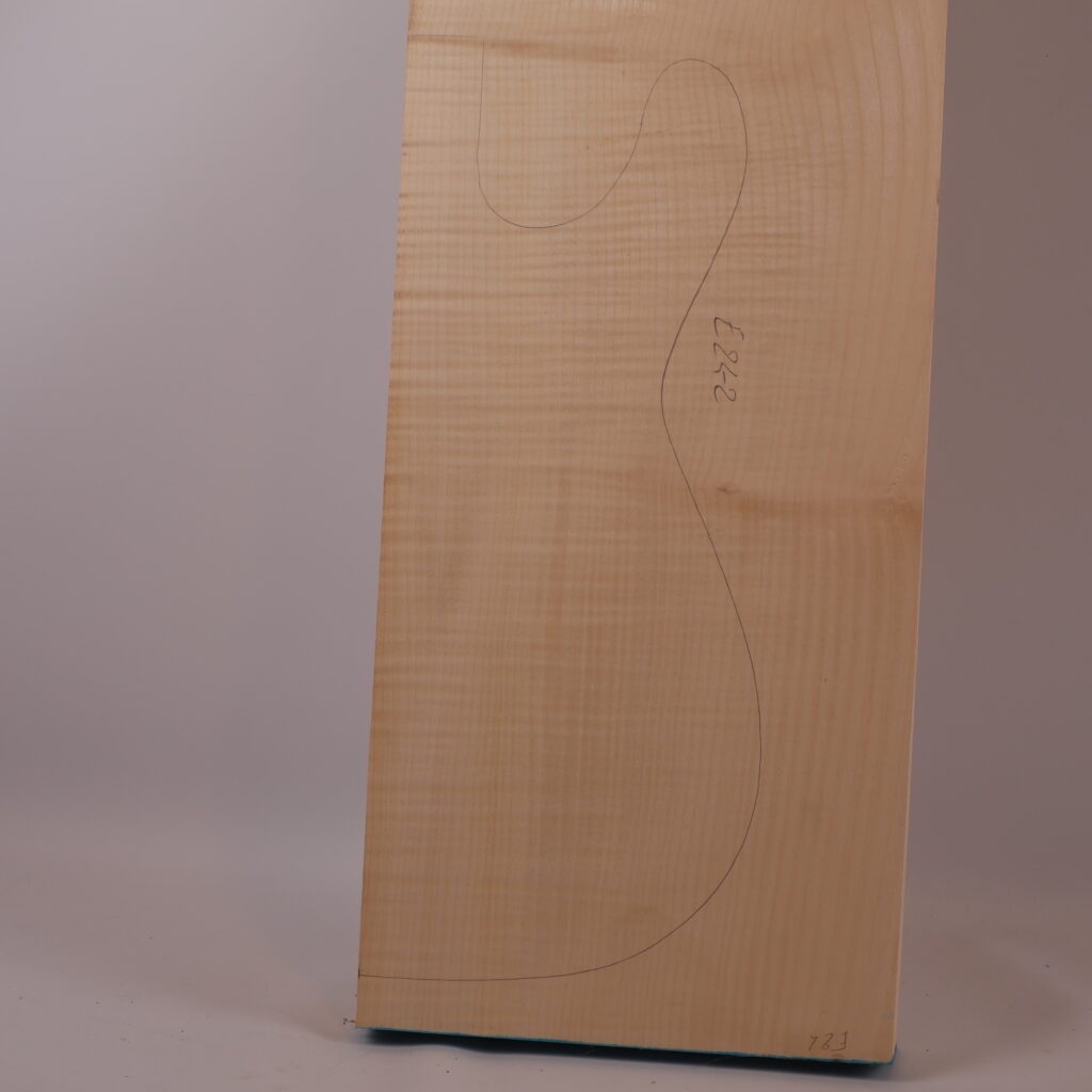 Corps guitare électrique érable 1A E24-2