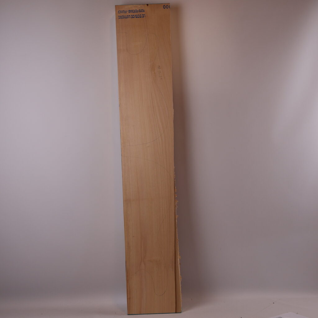Corps guitare électrique marronnier 1A – MA15-21