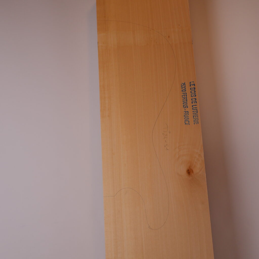 Corps guitare électrique tilleul 1B – TIL24-51