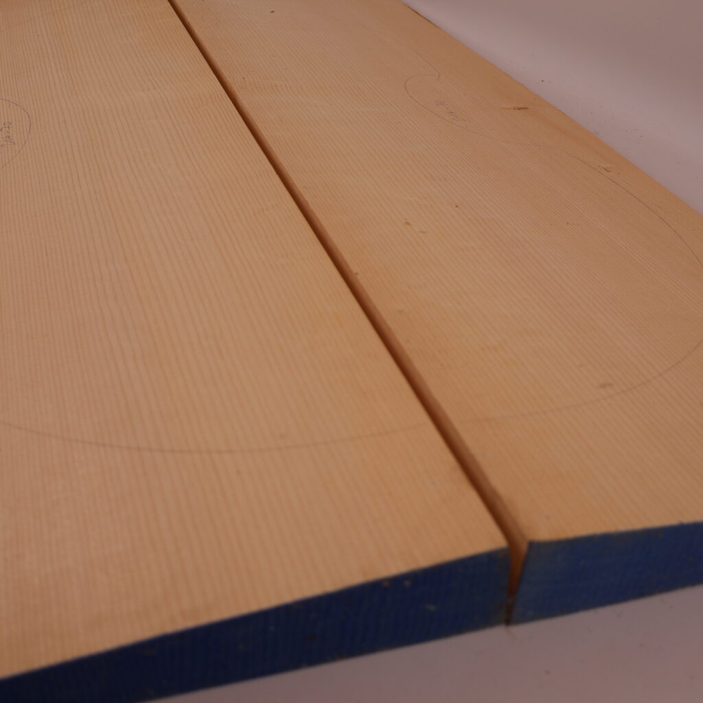 Table viole de gambe Basse 1A – 21A70