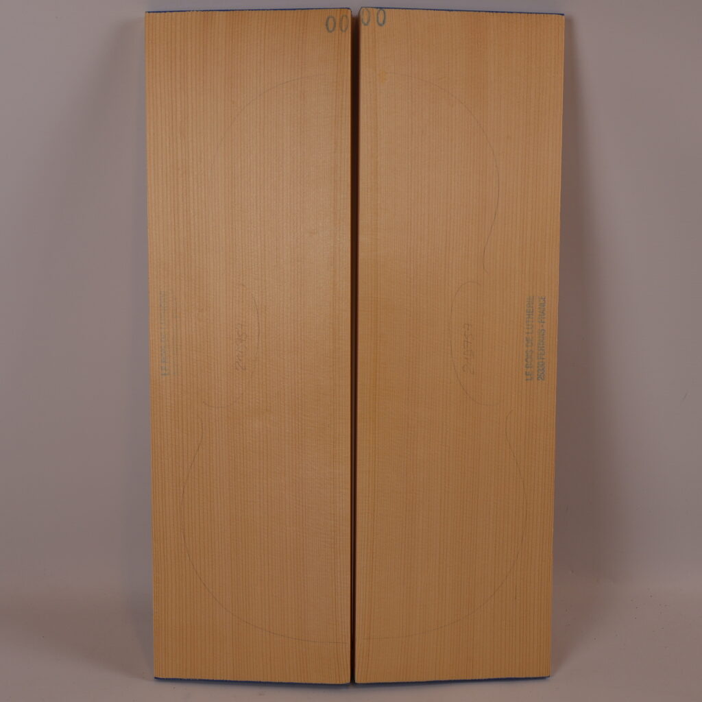 Table alto épicéa 1A 21D757