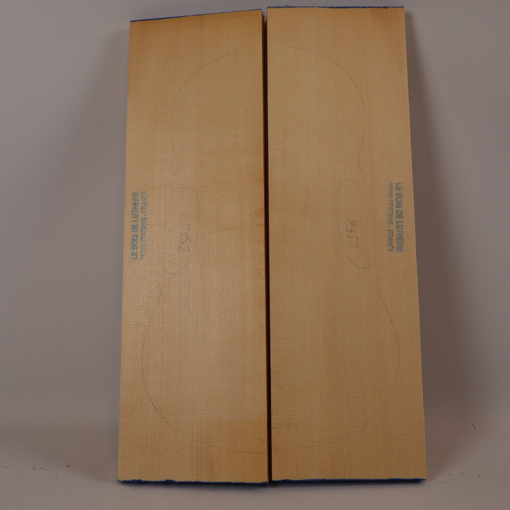 Table violon épicéa 1B 23F6